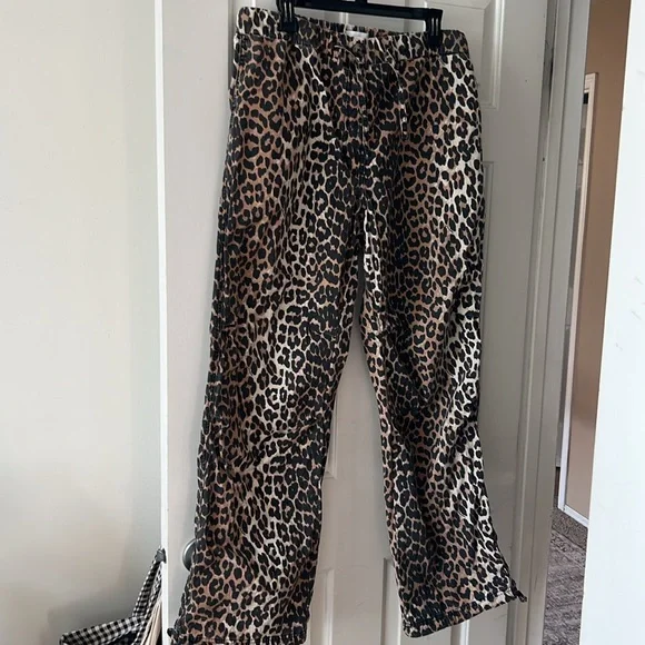 GANNI Leopard Washed Cotton Canvas Drawstring Trousers in Almond Milk 42 - Picture 2 of 13